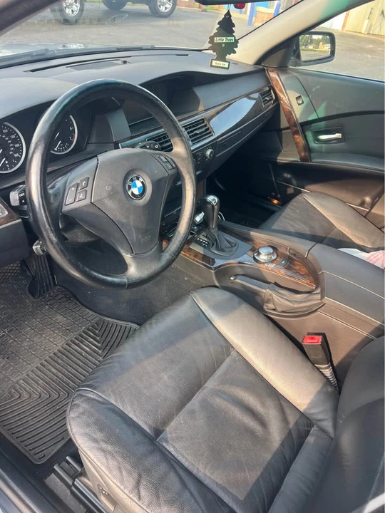 2005 BMW E60 5 Series Sedan - Image 11 of 20