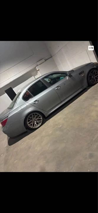 2005 BMW E60 5 Series Sedan - Image 2 of 4
