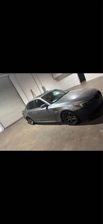 2005 BMW E60 5 Series Sedan - Image 3 of 4