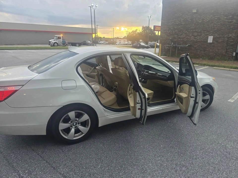 2005 BMW E60 5 Series Sedan - Image 4 of 9