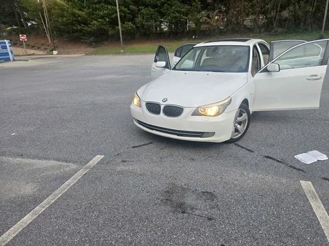 2005 BMW 5 Series 528i Sedan 4D