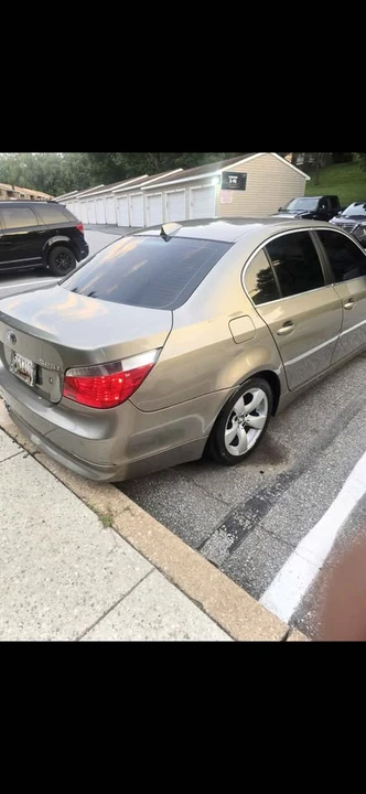 2005 BMW E60 5 Series Sedan - Image 5 of 8