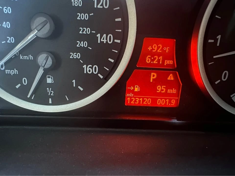 2005 BMW E60 5 Series Sedan - Image 10 of 10