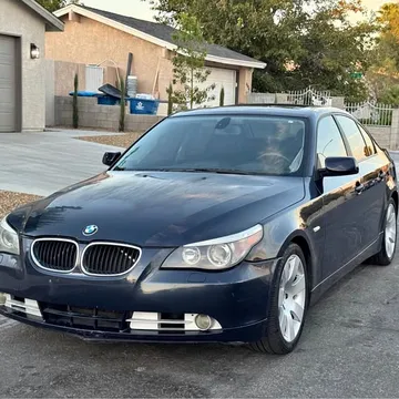 2005 BMW 5 Series 530i Sedan 4D