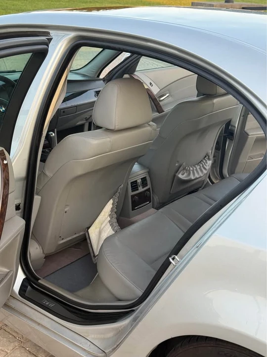 2005 BMW E60 5 Series Sedan - Image 13 of 20