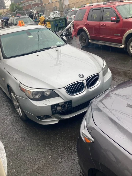 2005 BMW E60 5 Series Sedan - Image 7 of 8
