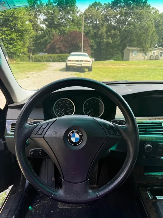 2005 BMW E60 5 Series Sedan - Image 5 of 12