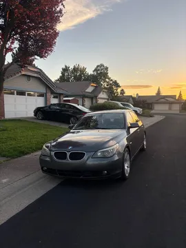 2005 BMW 5 Series 530i Sedan 4D