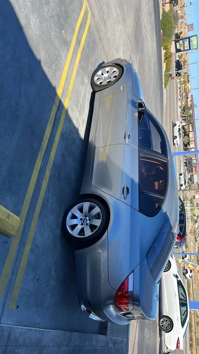 2005 BMW E60 5 Series Sedan - Image 4 of 8