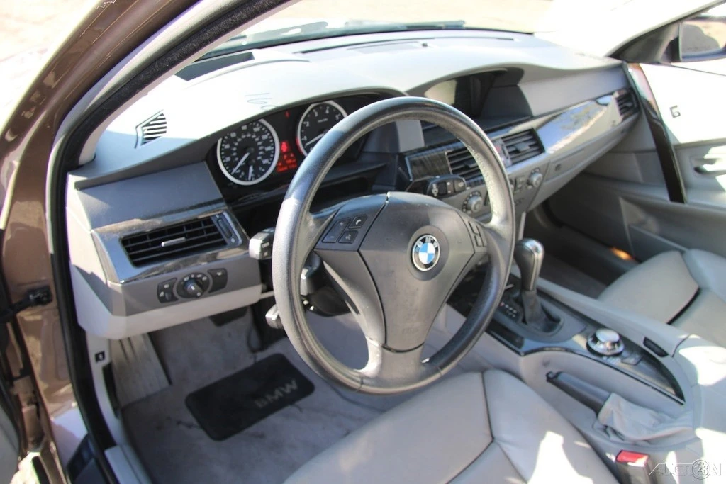 2005 BMW E60 5 Series Sedan - Image 13 of 21