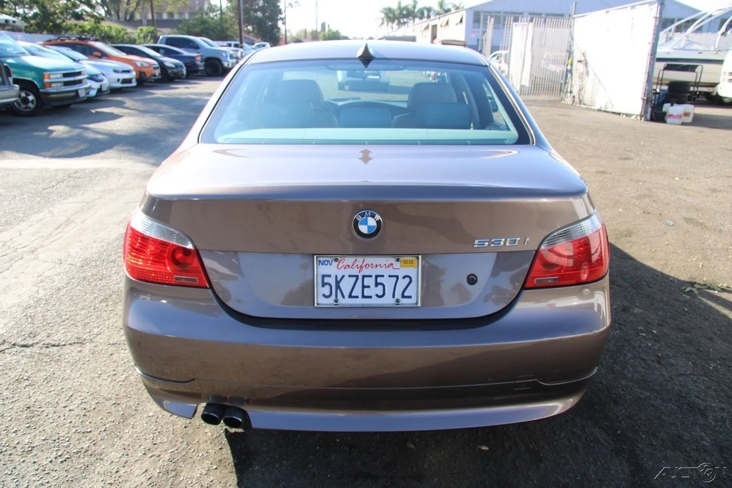 2005 BMW E60 5 Series Sedan - Image 5 of 21