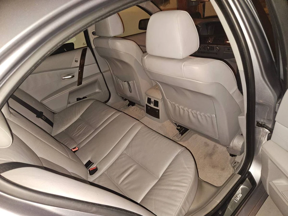 2005 BMW E60 5 Series Sedan - Image 4 of 5