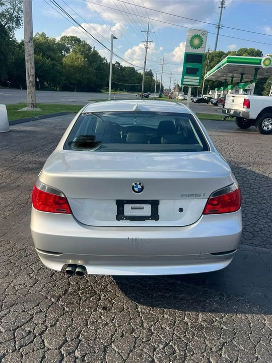 2005 BMW E60 5 Series Sedan - Image 9 of 20