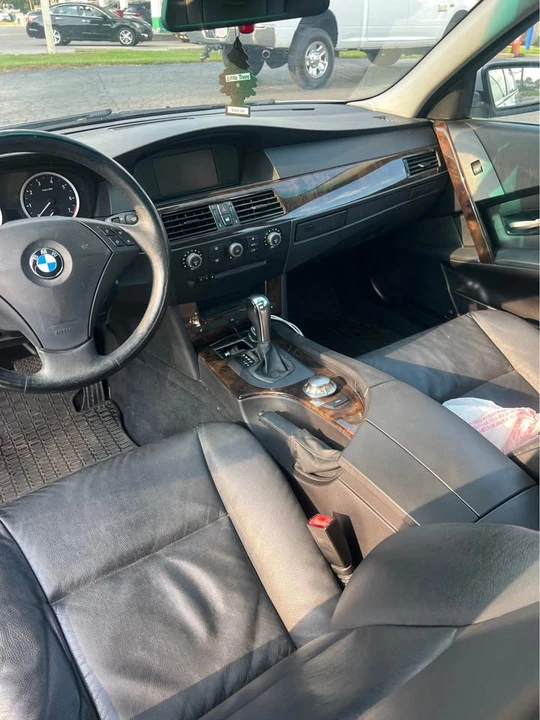 2005 BMW E60 5 Series Sedan - Image 14 of 20