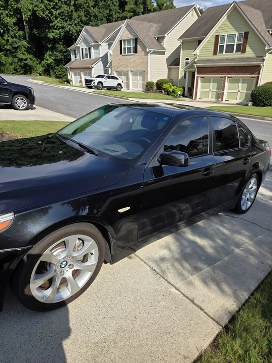 2005 BMW E60 545i & 550i Sedan - Image 5 of 6