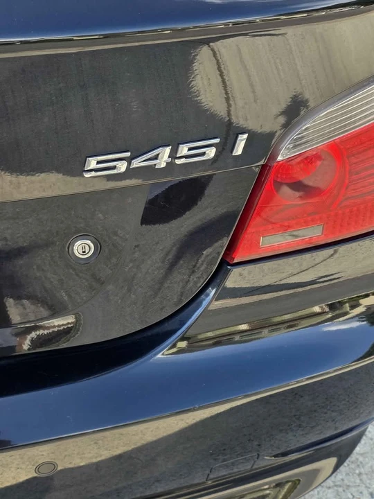 2005 BMW E60 545i & 550i Sedan - Image 2 of 6