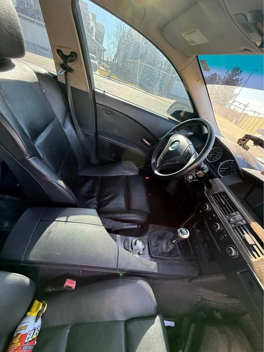 2005 BMW E60 545i & 550i Sedan - Image 5 of 5