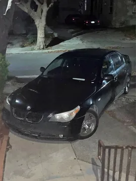 2005 BMW 5 Series 545i Sedan 4D