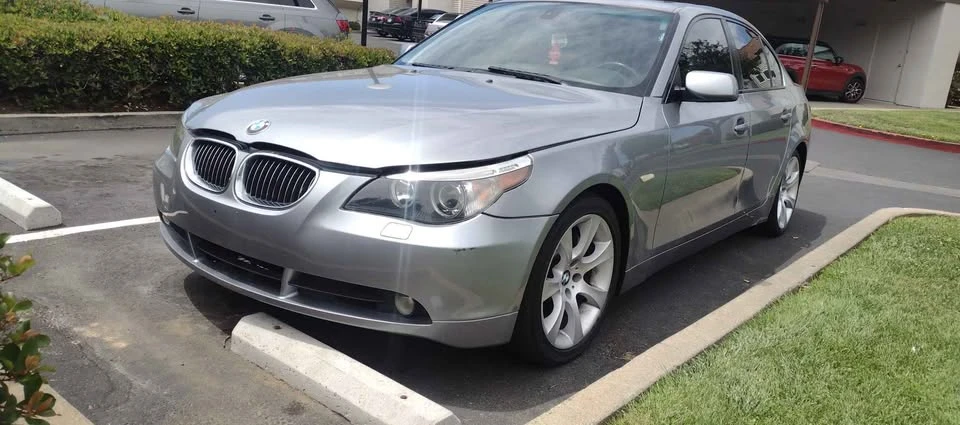 2005 BMW E60 545i & 550i Sedan - Image 2 of 12