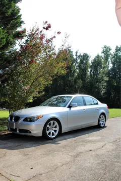 2005 BMW 5 Series 545i Sedan 4D