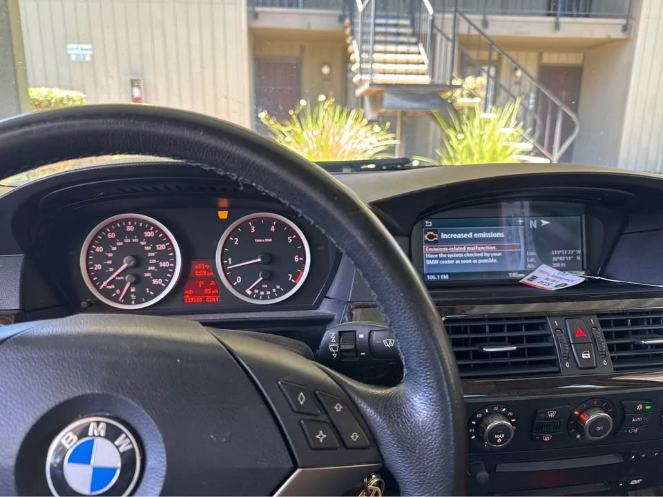 2005 BMW E60 545i & 550i Sedan - Image 2 of 7