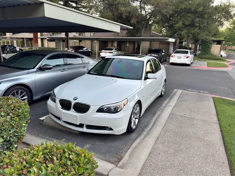 2005 BMW 5 Series 545i Sedan 4D