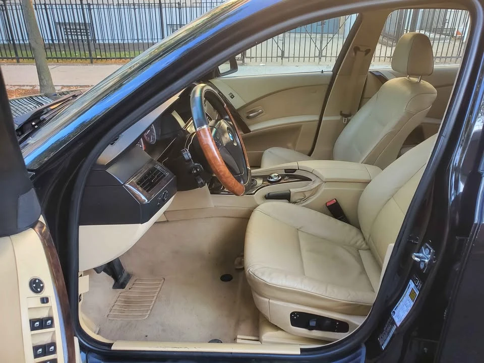 2005 BMW E60 545i & 550i Sedan - Image 6 of 16