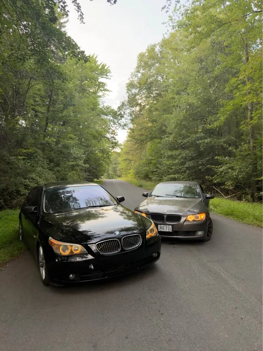 2005 BMW E60 545i & 550i Sedan - Image 2 of 5