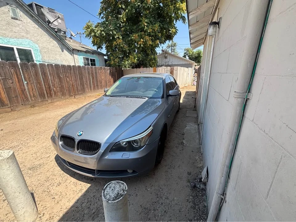 2005 BMW E60 545i & 550i Sedan - Image 2 of 7