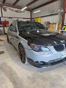 2005 BMW 5 Series 545i Sedan 4D