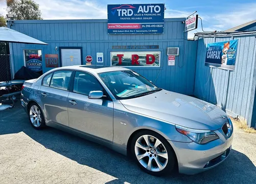 2005 BMW 5 Series 545i Sedan 4D