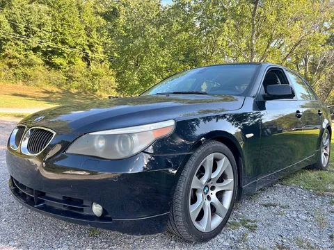 2005 BMW 5 Series 545i Sedan 4D