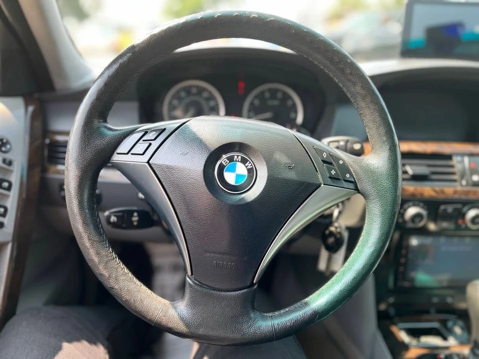 2005 BMW E60 5 Series Sedan - Image 11 of 20