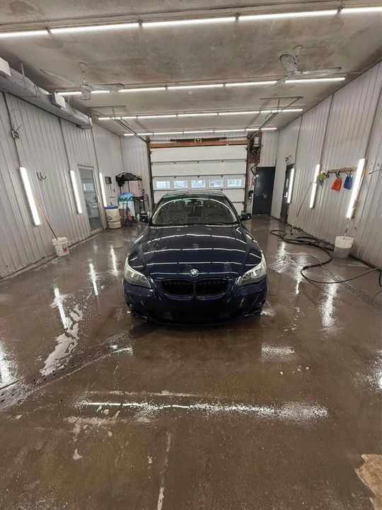 2005 BMW E60 5 Series Sedan - Image 5 of 20