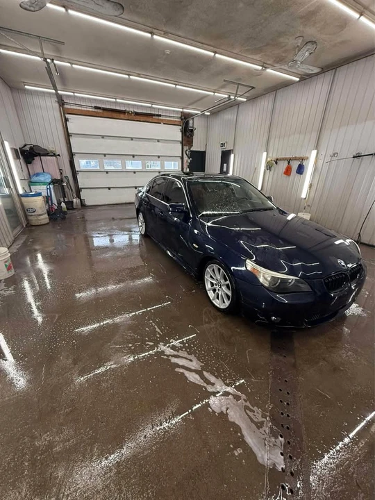 2005 BMW E60 5 Series Sedan - Image 6 of 20