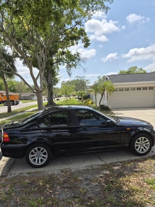 2005 BMW E60 5 Series Sedan - Image 4 of 6