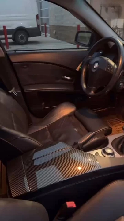 2005 BMW E60 5 Series Sedan - Image 2 of 2