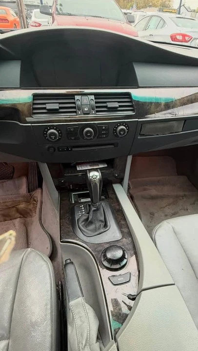 2005 BMW E60 5 Series Sedan - Image 7 of 9