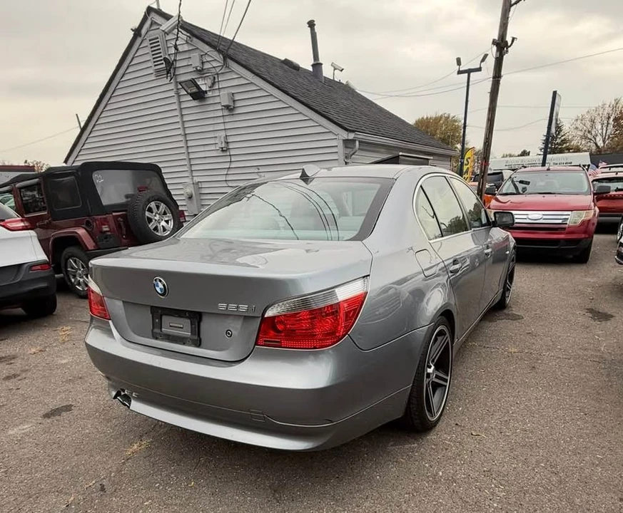 2005 BMW E60 5 Series Sedan - Image 4 of 9