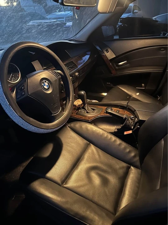 2005 BMW E60 5 Series Sedan - Image 6 of 10