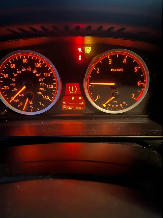 2005 BMW E60 5 Series Sedan - Image 5 of 10