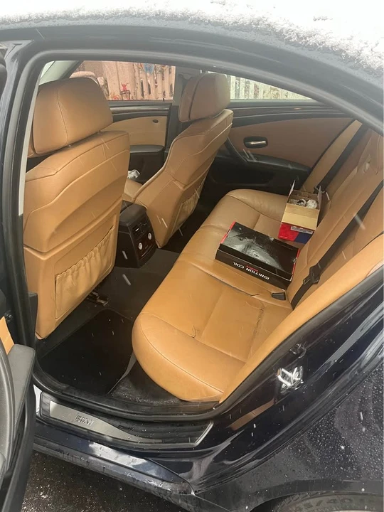 2005 BMW E60 5 Series Sedan - Image 9 of 10