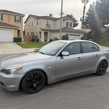 2005 BMW 5 Series 525i Sedan