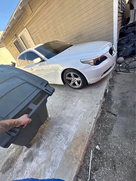 2005 BMW 5 Series 525i Sedan