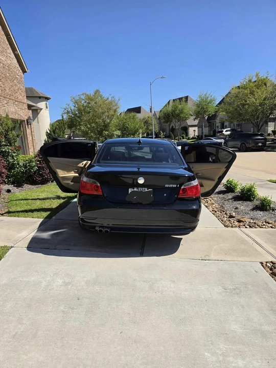 2005 BMW E60 5 Series Sedan - Image 2 of 8
