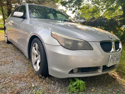 2005 BMW 5 Series 525i Sedan