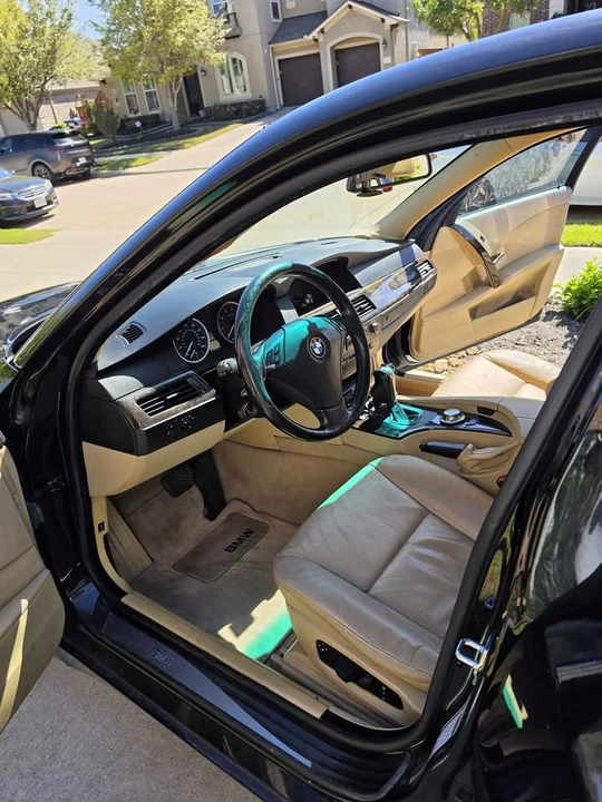 2005 BMW E60 5 Series Sedan - Image 4 of 8