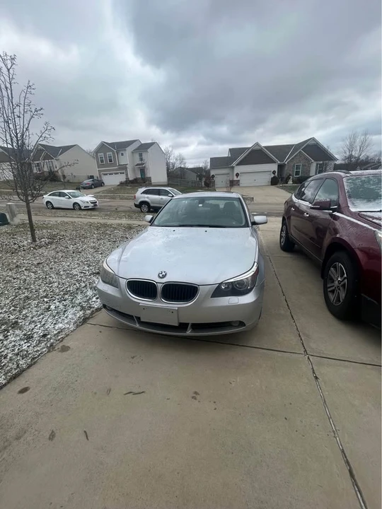 2005 BMW E60 5 Series Sedan - Image 3 of 3