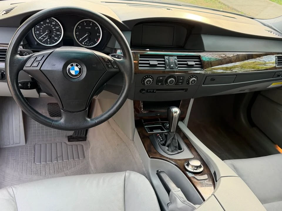2005 BMW E60 5 Series Sedan - Image 10 of 10