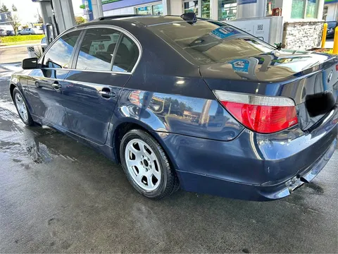 2005 BMW 5 Series 525i Sedan
